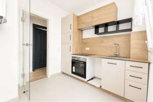 Attraktive 9-Zimmer-Wohnung mit 2 Dachterrassen, 2 Einbauküchen sowie 3 Nasszellen in zentraler Lage – Die vollständige Adresse der Immobilie erhältst du vom Anbieter., 70178 Rotebühl, Stuttgart – Vorschaubild 5