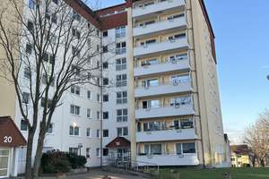 Frisch Modernisierte 2-Raum-Wohnung mit Balkon möchte gerne neu vermietet werden