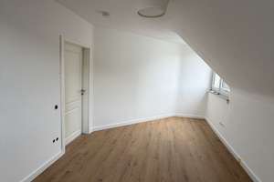 Erstbezug nach Modernisierung. 2-Zimmer Wohnung in bester Lage von Köln Brück.  – Die vollständige Adresse der Immobilie erhältst du vom Anbieter., 51109 Brück, Köln – Vorschaubild 4