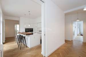 Repräsentative Altbauwohnung mit prachtvollem Stuck in absoluter Bestlage Altstadt – Die vollständige Adresse der Immobilie erhältst du vom Anbieter., 80331 Hackenviertel, München – Vorschaubild 6