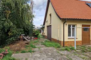 Doppelhaushälfte mit Garten und Einzelgarage in Halberstadt – Die vollständige Adresse der Immobilie erhältst du vom Anbieter., 38820 Halberstadt – Vorschaubild 5