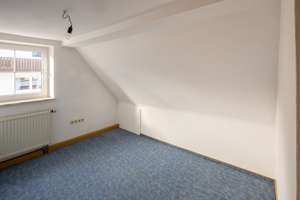 Familienfreundliches Einfamilienhaus mit Kamin, Doppelgarage und großem Garten – Die vollständige Adresse der Immobilie erhältst du vom Anbieter., 89312 Günzburg – Vorschaubild 22