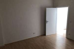 2 Zimmer, gr. Küche u. Wannenbad mit Fenster in Düsseldorf-Pempelfort – Moltkestrasse 86, 40479 Pempelfort, Düsseldorf – Vorschaubild 14
