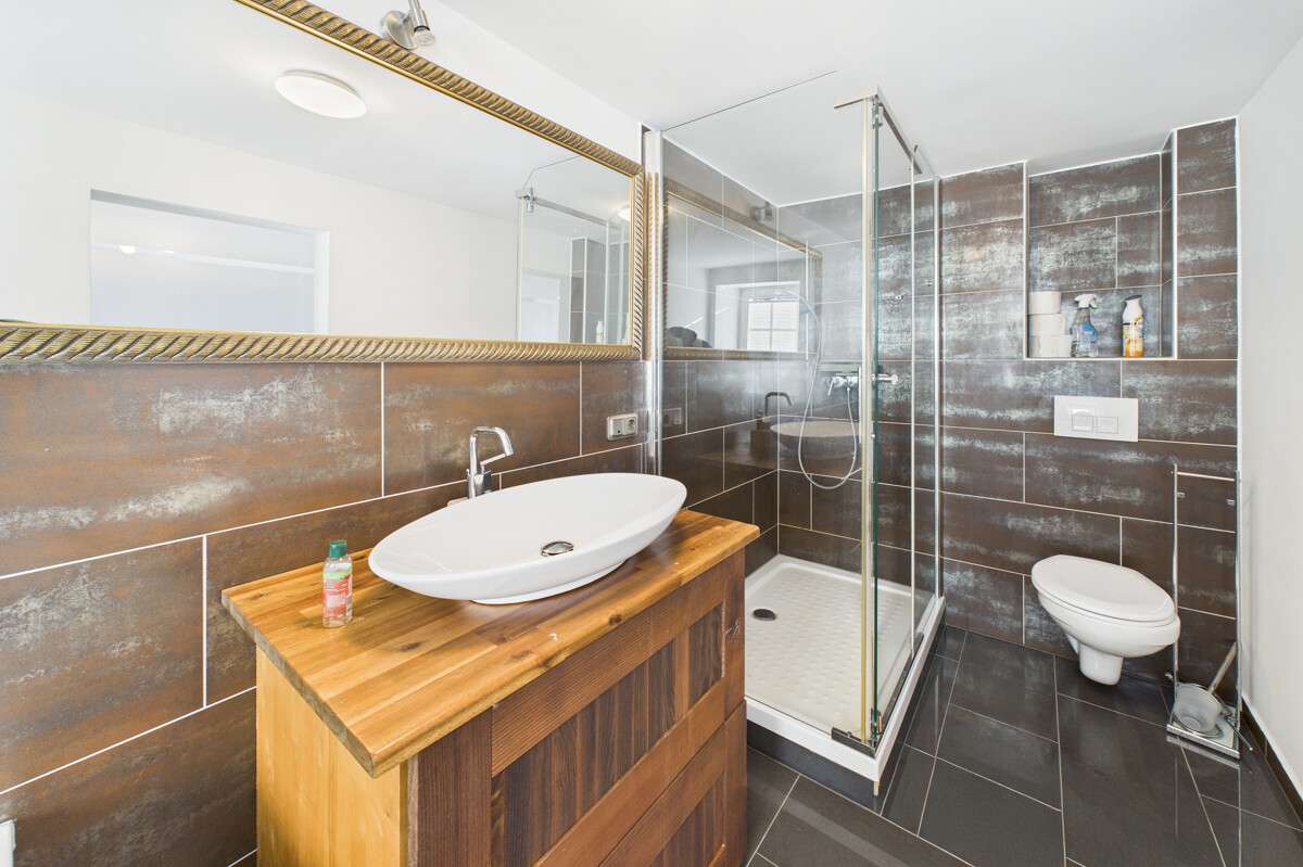 Immobilie in Burgen - Charmantes Reihenmittelhaus mit separatem Ausbauobjekt - Bild 1