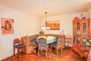 Zweifamilienhaus mit großem Sonnengarten, Ausbaupotenzial und Doppelgarage in ruhiger Lage – Fürstenfeldbruck (Kreis) – Vorschaubild 7