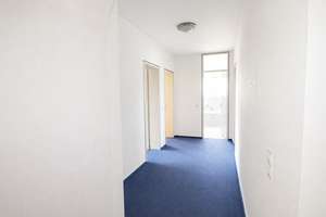 Großzügiges Zweifamilienhaus mit einem traumhaften Grundstück Neu-Ulm/Gerlenhofen – Die vollständige Adresse der Immobilie erhältst du vom Anbieter., 89233 Neu-Ulm – Vorschaubild 23