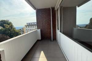 Gepflegte 3-Zimmer-Wohnung mit Balkon in zentraler Lage – Die vollständige Adresse der Immobilie erhältst du vom Anbieter., 42853 Mitte, Remscheid – Vorschaubild 2