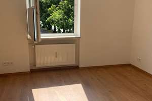 Erstbezug nach Renovation: 2-Zi-Wohnung mit Balkon & Einbauküche, M-Hirschgarten (unbefristet) – Wotanstraße 40, 80639 Nymphenburg, München – Vorschaubild 16