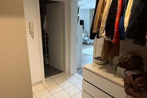 Modernisierte 1-Raum-Wohnung in Augsburgs Zentrum (inkl. Einbauküche) – Die vollständige Adresse der Immobilie erhältst du vom Anbieter., 86150 Lechviertel, östl. Ulrichsviertel, Augsburg – Vorschaubild 2