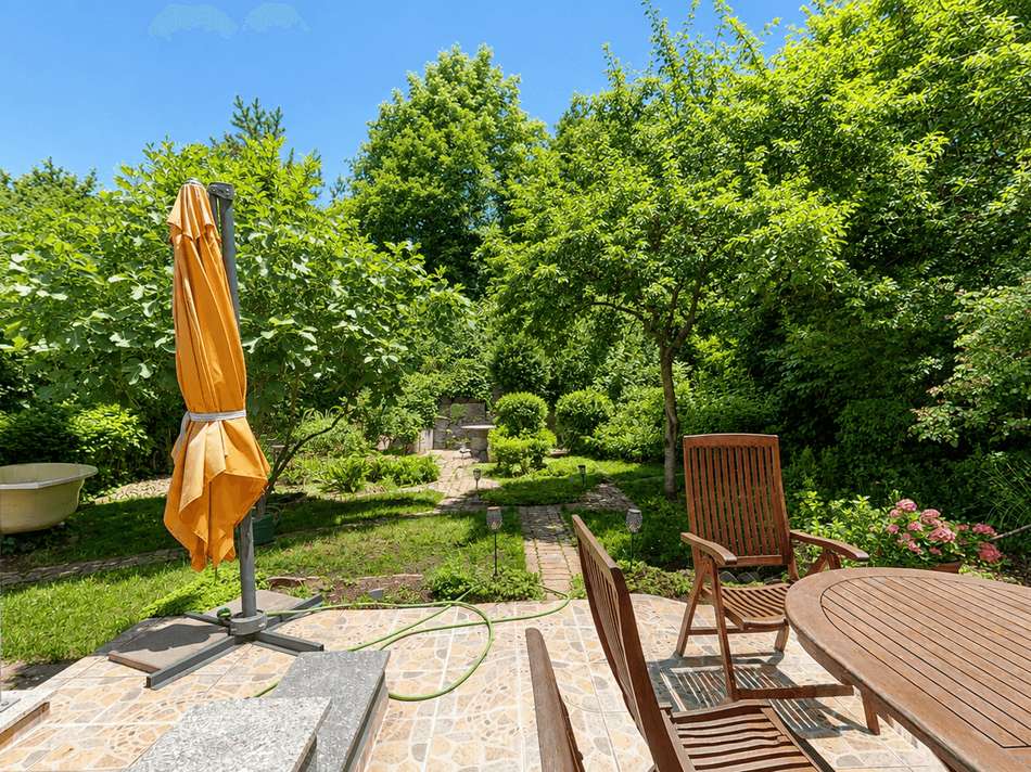 Terrasse (KI-generiert)