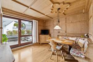 Helle 87m² Wohnung im kleinen Mehrparteienhaus mit zwei sonnigen Balkonen – Die vollständige Adresse der Immobilie erhältst du vom Anbieter., 81477 Solln, München – Vorschaubild 10