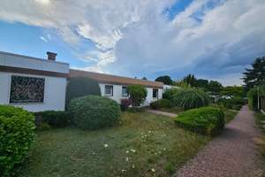 Verstecktes Gartenjuwel in Mainz-Lerchenberg – gepflegter Bungalow, voll unterkellert