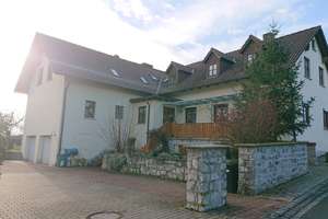 Großzügiges Zweifamilienhaus in Lichtenfels-Weingarten – Die vollständige Adresse der Immobilie erhältst du vom Anbieter., 96215 Lichtenfels – Vorschaubild 5