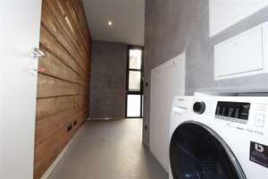 Wohnen oder Arbeiten in urbanem Loftstil – hochwertige Einheit mit flexibler Perspektive – Die vollständige Adresse der Immobilie erhältst du vom Anbieter., 10553 Moabit, Berlin – Vorschaubild 13