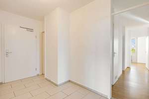 Familientraum mit viel Sonne und Weitblick – Die vollständige Adresse der Immobilie erhältst du vom Anbieter., 81477 Solln, München – Vorschaubild 12