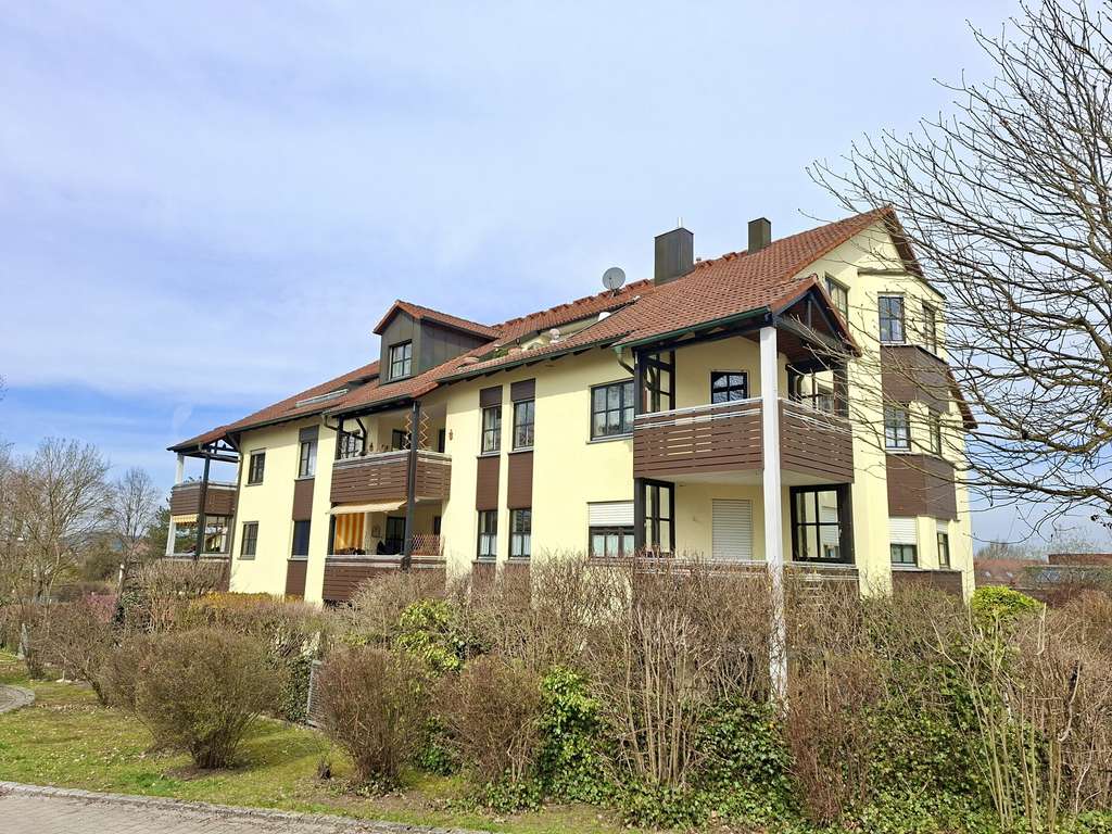 Immobilie in Diedorf - Greifen Sie zu! Schöne 3-ZKB Wohnung mit Balkon und TG-Stellplatz - Bild 0