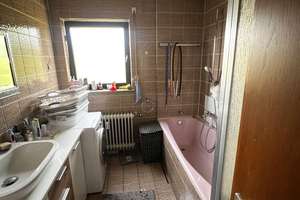 Solide Kapitalanlage: 3,5-Zimmer-Wohnung mit ca. 3,7 % Bruttorendite, großem Balkon und Stellplatz – Die vollständige Adresse der Immobilie erhältst du vom Anbieter., 71101 Schönaich – Vorschaubild 6