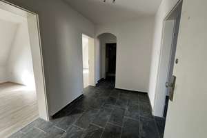 Frisch sanierte 4-Zimmer-DG-Wohnung – Die vollständige Adresse der Immobilie erhältst du vom Anbieter., 45889 Bismarck, Gelsenkirchen – Vorschaubild 9
