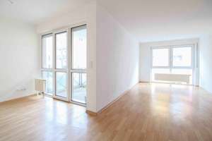  Bezugsfreie 2-Zi.-Wohnung mit Loggia und Tiefgaragenstellplatz in Schloßchemnitz – Die vollständige Adresse der Immobilie erhältst du vom Anbieter., 9113 Schloßchemnitz, Chemnitz – Vorschaubild 2