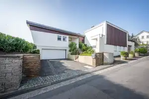Bauhausstil-Bungalow mit Anbau in bester Wohnlage in Andernach – Mayen-Koblenz (Kreis) – Vorschaubild 2
