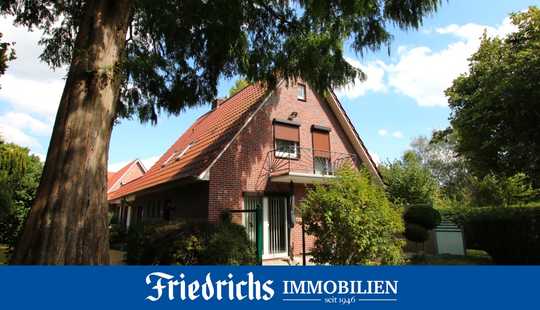 Bild von Einfamilienhaus mit überdachter Terrasse und großem Gartengrundstück in Bad Zwischenahn - Dänikhorst