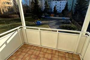 Gemütliche 2-Zimmer mit Balkon, Laminat und Wannenbad in ruhiger Lage – Humboldtstraße 14, 9130 Sonnenberg, Chemnitz – Vorschaubild 1
