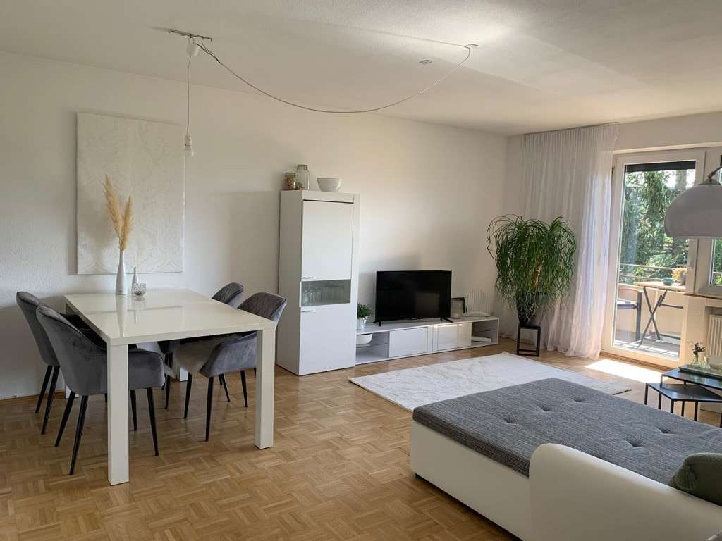 Immobilie in Brigachtal - Großzügige 4-Zimmer-Wohnung mit großem Balkon und Carport - Bild 4