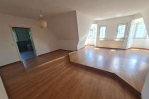 Lichtdurchflutete Wohnung (ca. 245 m² ) mit sehr großer Terrasse und eigenem Garten zu vermieten – Die vollständige Adresse der Immobilie erhältst du vom Anbieter., 65468 Trebur – Vorschaubild 14
