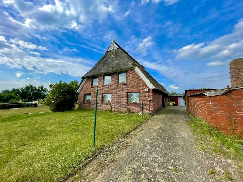 Sanierungsbedürftiges Reetdachhaus in Hamburg-Kirchwerder am Elbdeich, Hamburg – Bild 3