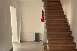 Moderne Neubau-DHH mit Einbauküche und großem Bad in Friesheim – Regensburg (Kreis) – Vorschaubild 7