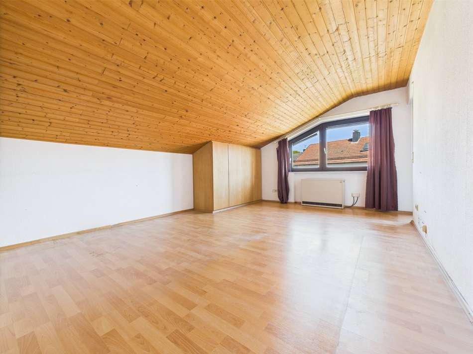 Schlafzimmer DG