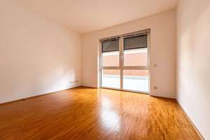 Exklusive 4-Zimmer-Wohnung mit Einbauküche in erstklassiger Krefelder Lage – Uerdinger Straße 449 a, 47800 Bockum, Krefeld – Vorschaubild 12
