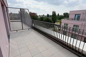 NEU Havelufer Quartier 4 Zimmer mit umhergehenden Terrasse seitlicher Wasserblick – 13587 Hakenfelde, Berlin – Vorschaubild 10