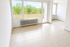 Attraktive 3-Zimmer-Eigentumswohnung mit Süd-Loggia und Tiefgaragenstellplatz in Denzlingen – Frankenstraße 3, 79211 Denzlingen – Vorschaubild 3