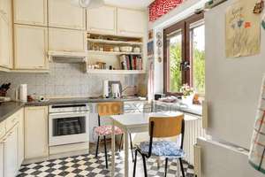 Großzügig leben in Frankfurt – Familienhaus mit Südgarten, 5 Schlafzimmern & Garage – 60433 Eschersheim, Frankfurt am Main – Vorschaubild 5