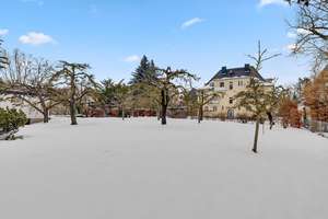 1205m² am Grünen Hügel! Stilvolle Stadtvilla mit traumhaftem Grundstück und guter Substanz – Die vollständige Adresse der Immobilie erhältst du vom Anbieter., 95445 Gartenstadt/Wendelhöfen, Bayreuth – Vorschaubild 23