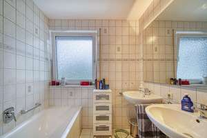 +++ Nahe PORSCHE - Parkett - TL-Bad mit Wanne & DU, sep. WC - Süd-Balkon - Möbel-Übernahme mgl. +++ – Hördtstraße 84, 70435 Zuffenhausen-Mitte, Stuttgart – Vorschaubild 14