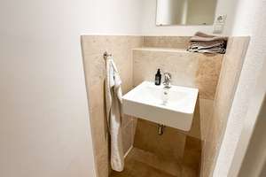Luxuriöse 5-Zimmer-Wohnung in der Nähe der Donau! – Die vollständige Adresse der Immobilie erhältst du vom Anbieter., 93047 Innenstadt, Regensburg – Vorschaubild 9