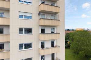 IMMORath.de - Helle 2-Zimmer-Wohnung mit Ausblick in Freiburg – Die vollständige Adresse der Immobilie erhältst du vom Anbieter., 79115 Haslach-Gartenstadt, Freiburg im Breisgau – Vorschaubild 8