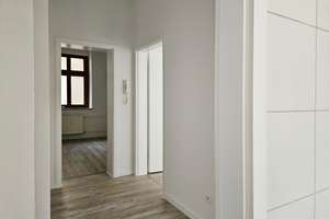 Mit Video: Frisch saniert - 2 Zimmer mit Tageslichtbad und Einbauküche! – Sankt-Michael-Straße 5, 39112 Sudenburg, Magdeburg – Vorschaubild 5