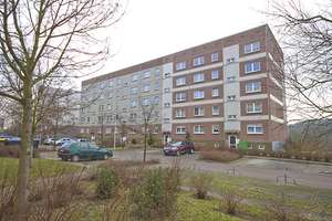 Große 3-Raumwohnung Balkon und Blick auf die Heide! – Eichelweg 3, 6120 Heide-Nord/Blumenau, Halle (Saale) – Vorschaubild 11