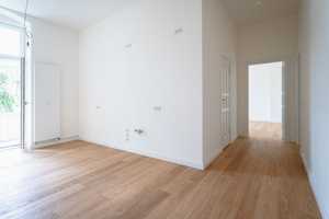 Kernsanierter Altbau: 4 Zimmer, 2 Balkone, Fahrstuhl, 2 Bäder, Energieausweis A, Provisionsfrei – Lepsiusstraße 81, 12163 Berlin – Vorschaubild 10