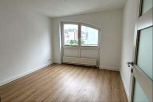 Einzugsbereit! Attraktive 3-Zimmer-Eigentumswohnung in Bahnhofsnähe – Die vollständige Adresse der Immobilie erhältst du vom Anbieter., 23558 Sankt Lorenz Süd, Lübeck – Vorschaubild 9