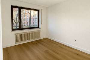 Viel Platz in 4-Zimmer-Wohnung in Düsseldorf Benrath mit Rheinblick – Benrather Schloßallee 12, 40597 Benrath, Düsseldorf – Vorschaubild 15