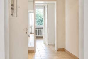 Charaktervoller Altbau mit großem Potenzial und Rheinblick !  In Toplage von Düsseldorf-Oberkassel – 40545 Oberkassel, Düsseldorf – Vorschaubild 14