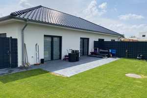 Doppelhaus- / Bungalowhälfte inkl. Einbauküche, Terrasse, Garten etc. – Am Bienenzaun 6, 29303 Celle (Kreis) – Vorschaubild 2