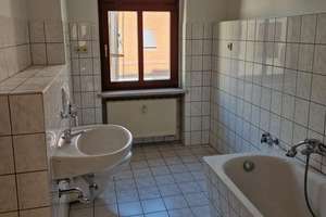 Zentral gelegene Wohnung mit Tageslichtbad und Wohnküche! – Die vollständige Adresse der Immobilie erhältst du vom Anbieter., 1662 Meißen – Vorschaubild 5