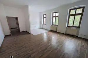 Preiswerte 2-Zimmer-Wohnung in Chemnitz – Bernsdorfer Straße 26, 9126 Chemnitz – Vorschaubild 2