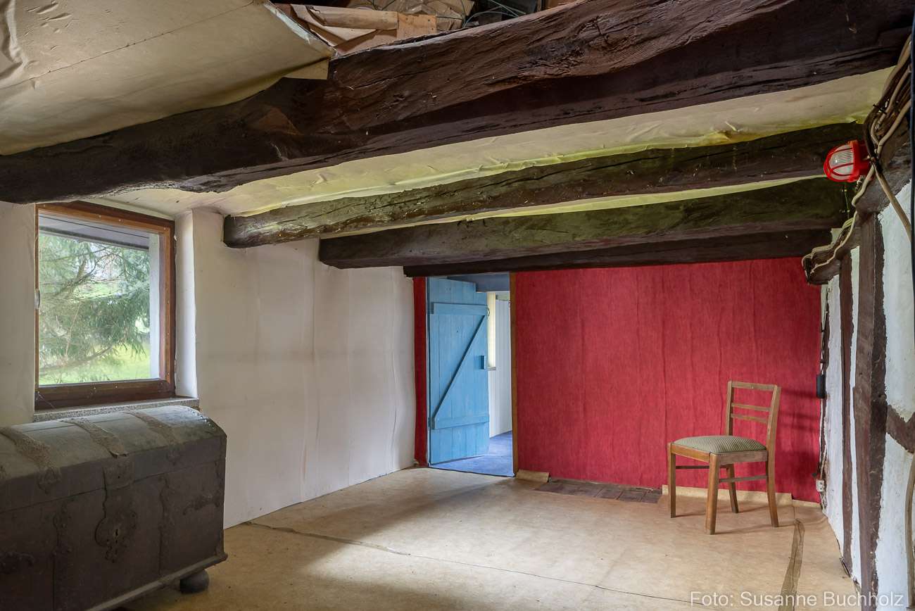 Immobilie in Kalletal - Historisches Fachwerkjuwel v. 1760 in idyllischer Lage im malerischen Kalletal - Bild 2