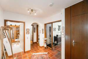 sofort verfügbar: helle Maisonette mit Balkon, Aufzug & Weitsicht – Die vollständige Adresse der Immobilie erhältst du vom Anbieter., 89075 Böfingen, Ulm – Vorschaubild 5